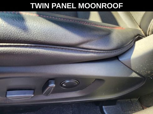 Used 2023 Ford Explorer ST-Line w/ Class IV Trailer Tow Package image 16