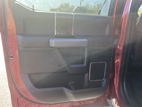 Used 2017 Ford F250 Platinum w/ Platinum Ultimate Package AWD/4WD image 32