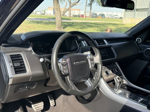 Used 2016 Land Rover Range Rover Sport HSE image 14