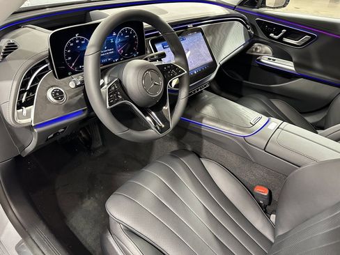 New 2026 Mercedes-Benz E 450 4MATIC Sedan image 5