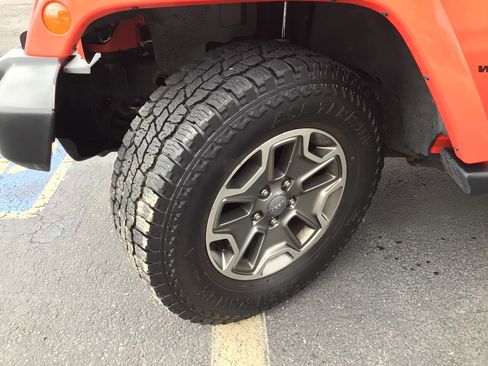 Used 2013 Jeep Wrangler Rubicon image 13