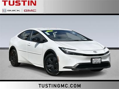Used 2025 Toyota Prius LE