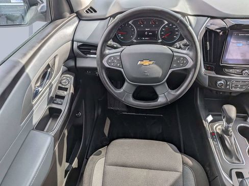 Used 2021 Chevrolet Traverse LT w/ LPO, Floor Liner Package image 16