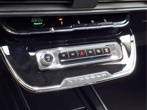 Used 2024 Lincoln Corsair AWD w/ Equipment Group 101A image 21