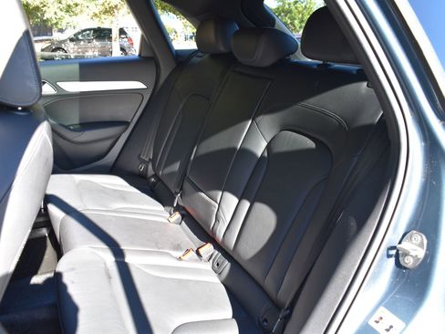 Used 2018 Audi Q3 2.0T Premium Plus w/ Premium Plus Package image 25