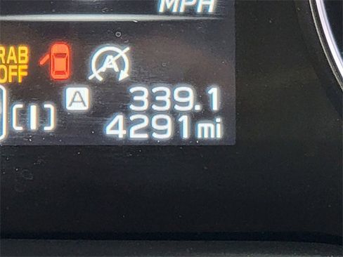 Certified 2025 Subaru Crosstrek 2.5i Limited image 33