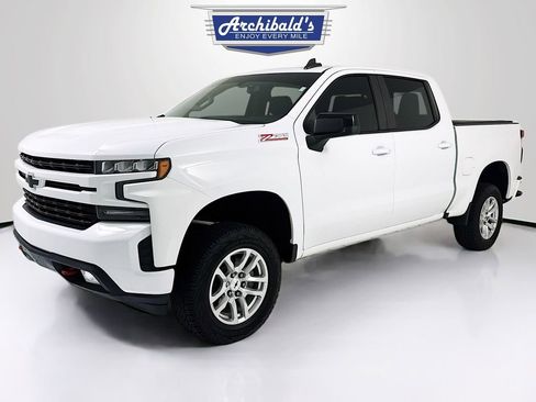 Used 2019 Chevrolet Silverado 1500 RST image 3