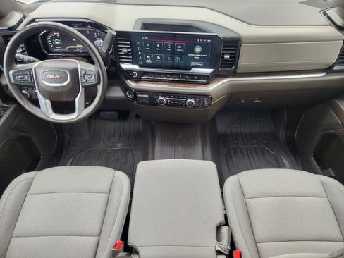Used 2024 GMC Sierra 1500 SLE w/ Preferred Package AWD/4WD image 26