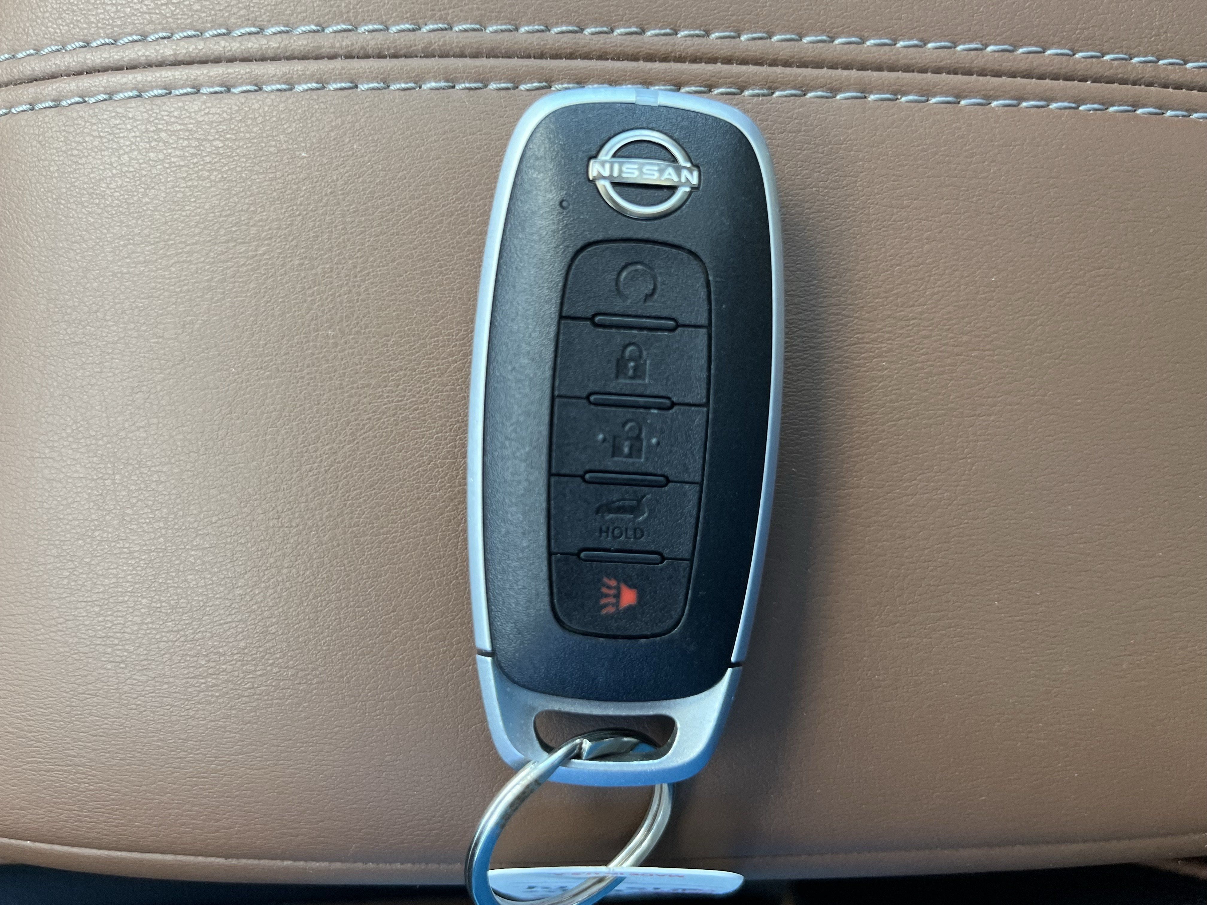 Used 2024 Nissan Pathfinder Platinum w/ Cargo Package AWD/4WD image 34