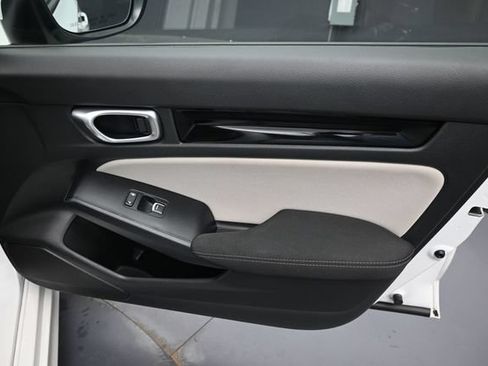 Used 2023 Honda Civic EX image 29