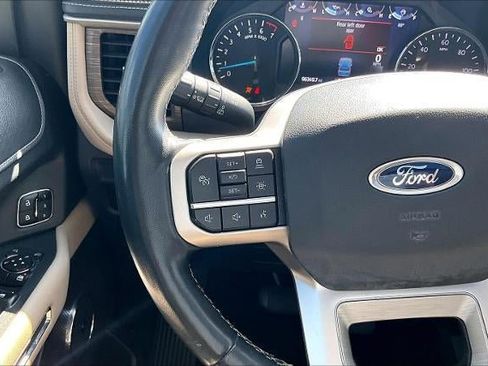 Used 2022 Ford Expedition Max Limited RWD image 11