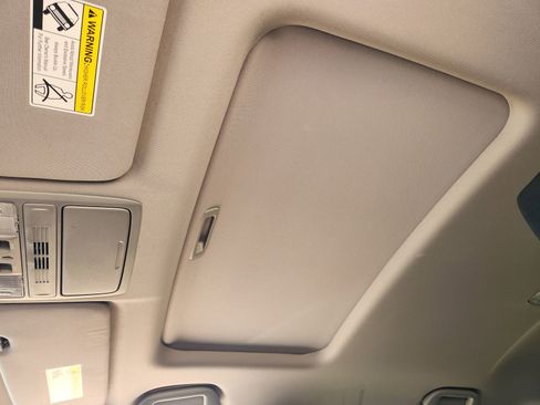 Used 2019 Honda CR-V EX image 29