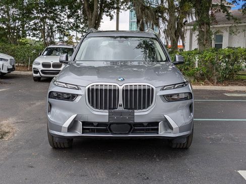 Used 2026 BMW X7 xDrive40i AWD/4WD image 5