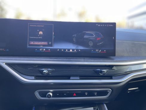 Used 2025 BMW X5 xDrive40i image 16