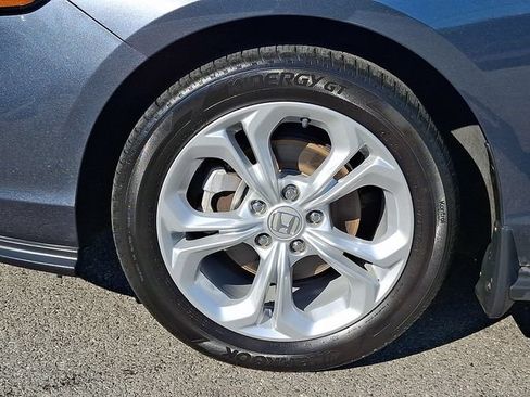Certified 2023 Honda Accord LX image 9
