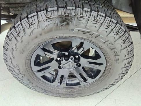 Used 2020 Toyota Tacoma SR image 57