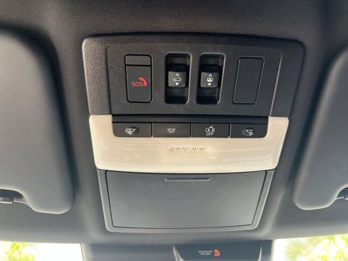Used 2022 Mitsubishi Outlander SEL FWD image 29