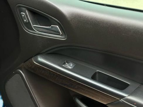 Used 2019 GMC Canyon SLE w/ SLE Convenience Package image 13