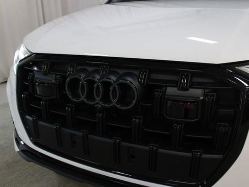 Used 2025 Audi Q7 3.0T Premium Plus w/ Premium Plus Package image 33