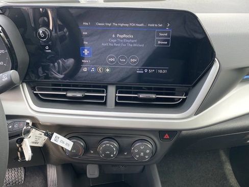 New 2026 Chevrolet Trax LS w/ LS Convenience Package FWD image 10