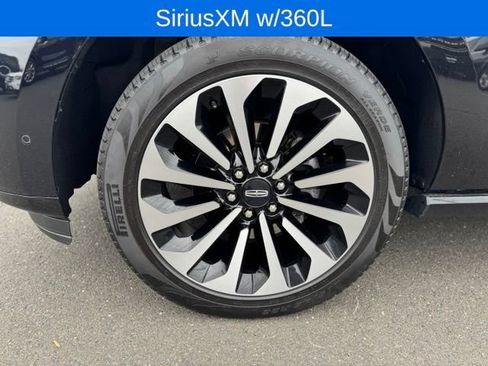 Certified 2023 Lincoln Navigator Reserve AWD/4WD image 9