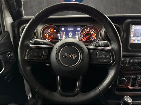 Used 2020 Jeep Wrangler Unlimited Sport image 35