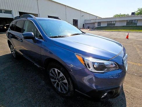Used 2016 Subaru Outback 3.6R Limited AWD/4WD image 5