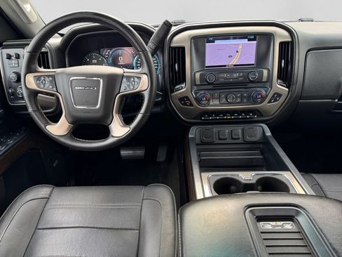 Used 2017 GMC Sierra 1500 Denali w/ Denali Ultimate Package AWD/4WD image 22