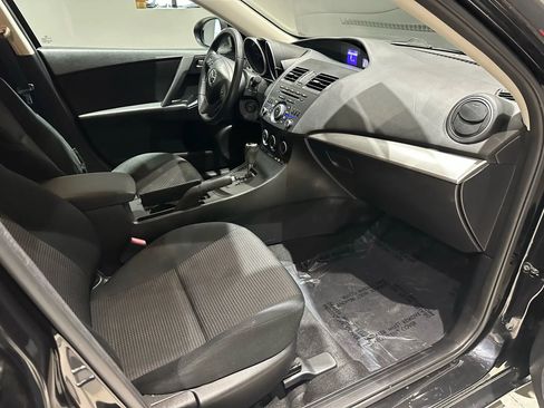Used 2013 MAZDA MAZDA3 i Touring image 26