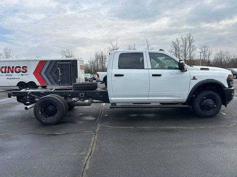 New 2026 RAM 3500 Tradesman image 8