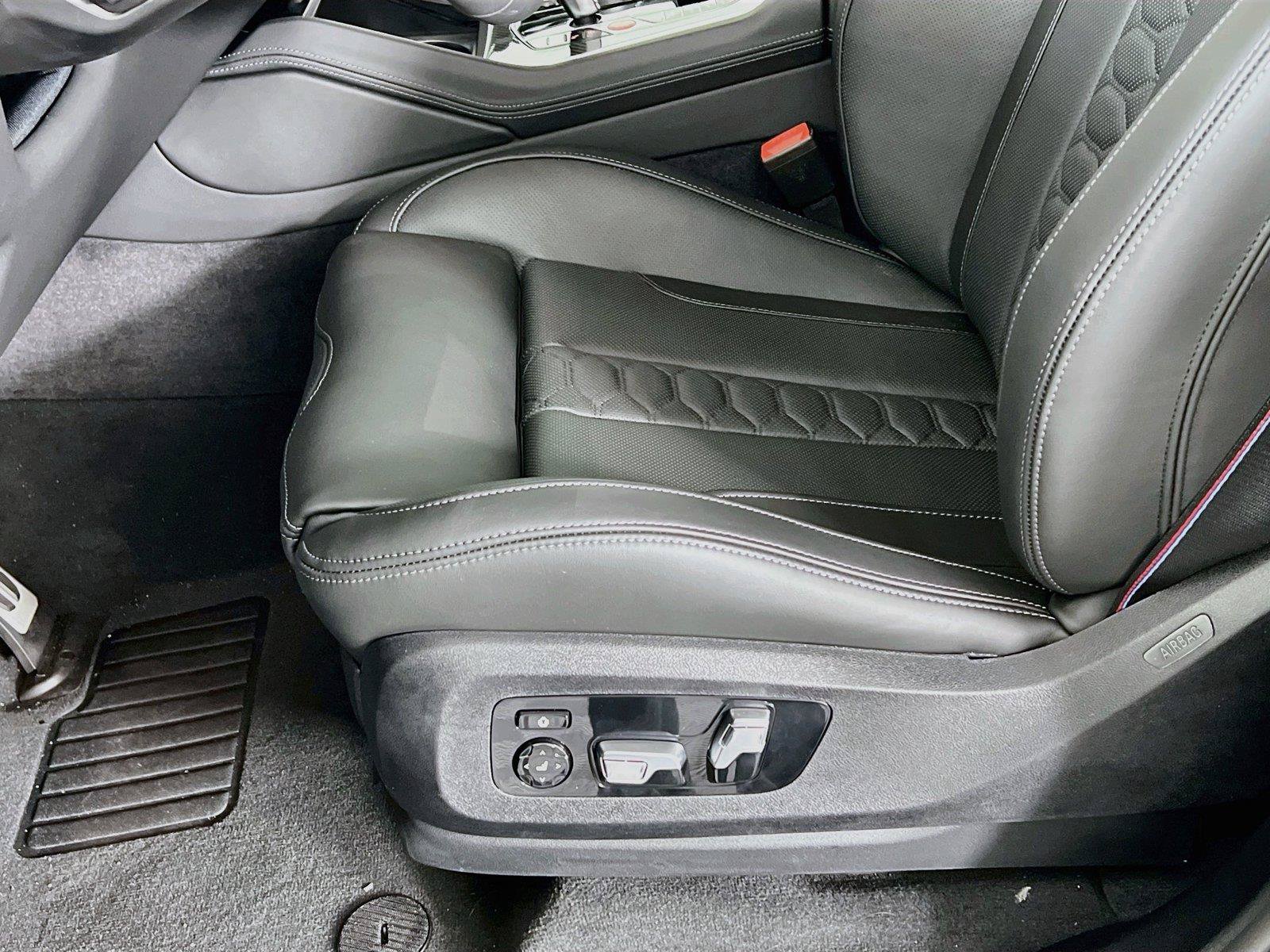 New 2026 BMW X5 M Competition w/ Executive Package AWD/4WD image 20