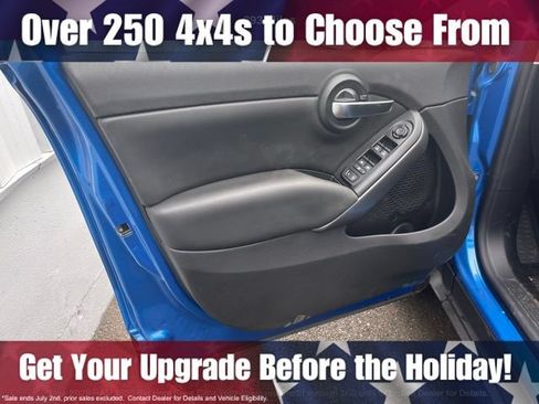Used 2023 FIAT 500X Pop AWD/4WD image 9