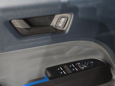 New 2026 Ford Maverick Lobo image 17