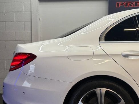 Used 2018 Mercedes-Benz E 300 image 8