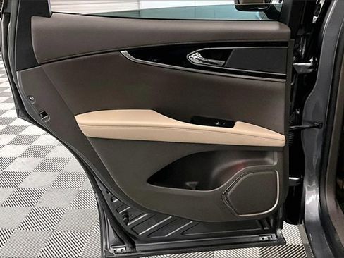 Used 2022 Lincoln Nautilus Reserve w/ Monochromatic Package image 19