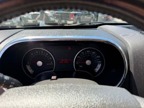 Used 2010 Ford Explorer XLT RWD image 17