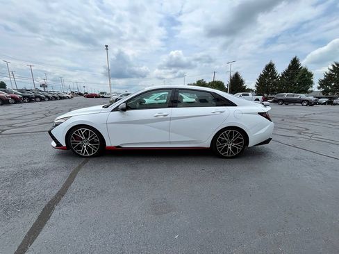 Used 2022 Hyundai Elantra N FWD image 4