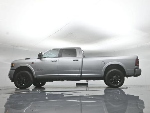 Used 2022 RAM 3500 Limited w/ Night Edition AWD/4WD image 57