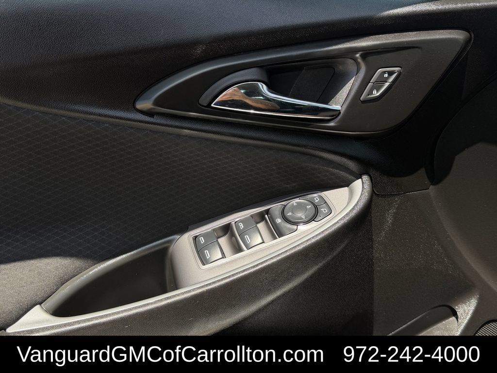 Used 2024 Chevrolet Malibu LT FWD image 25