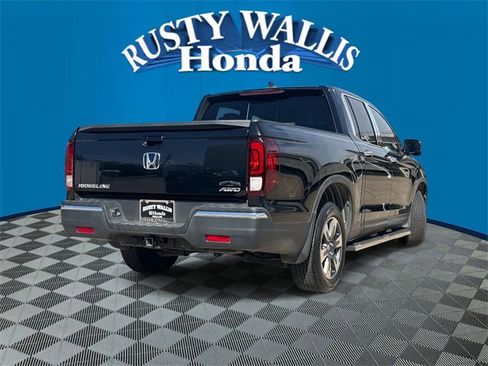 Used 2019 Honda Ridgeline RTL-T image 2