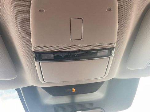 Certified 2025 Nissan Murano SV image 26