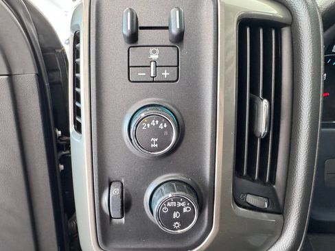 Certified 2017 Chevrolet Silverado 3500 High Country AWD/4WD image 20