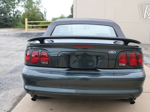 Used 1998 Ford Mustang GT RWD image 36