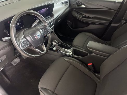 Used 2024 Buick Encore GX Preferred FWD image 5