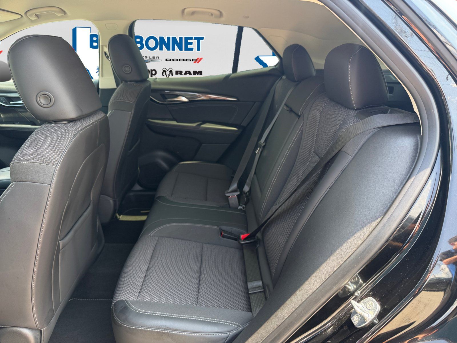 Used 2023 Buick Envision Preferred AWD/4WD image 22