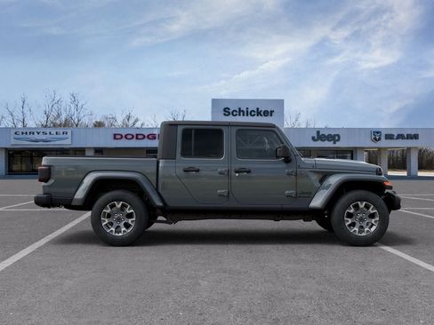 New 2026 Jeep Gladiator Sport AWD/4WD image 23