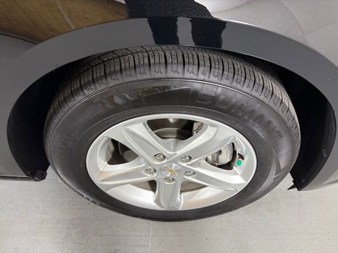 Used 2023 Chevrolet Malibu LT image 13