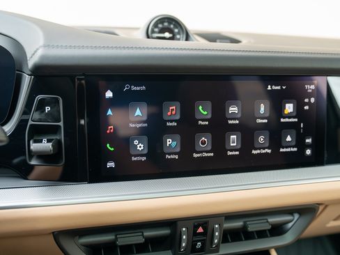 Certified 2025 Porsche Cayenne Coupe AWD/4WD image 16