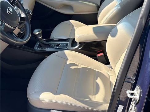 Used 2019 Kia Sorento EX w/ EX Touring Package FWD image 13