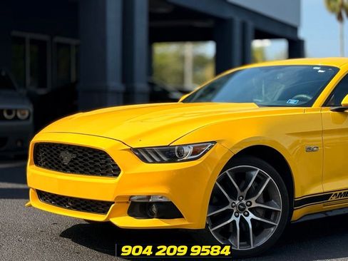 Used 2017 Ford Mustang GT RWD image 2